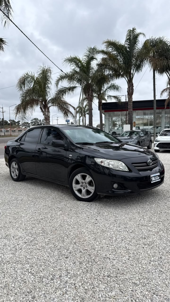 TOYOTA - COROLLA  XEI  PACK  1.8   CON  GNC  - MANUAL  - 2009